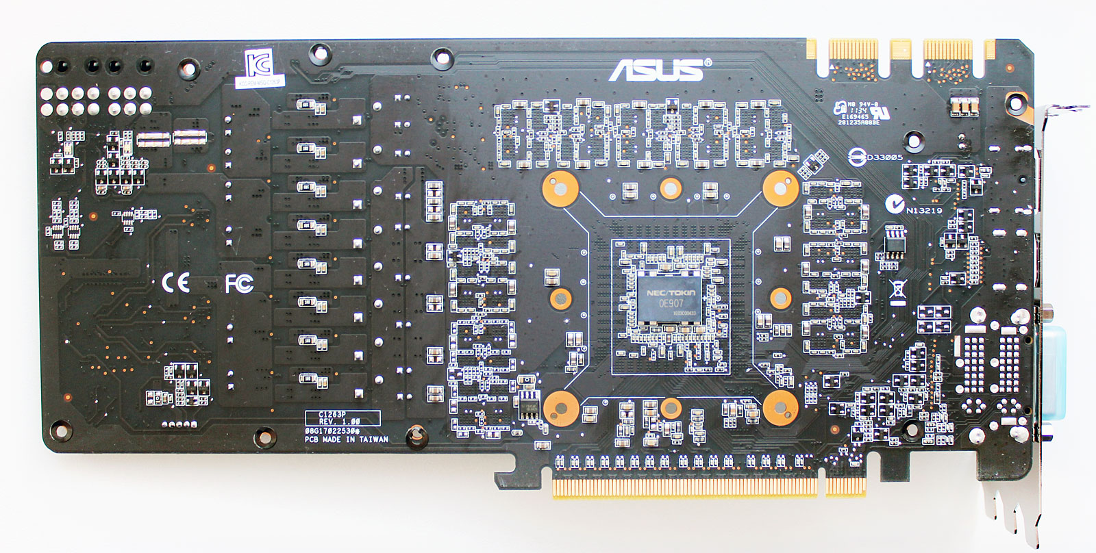 Почти Hi-End: видеокарта ASUS GTX 560 Ti 448 cores DirectCU II - Статьи